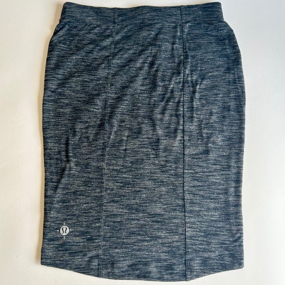 New Lululemon Grey Skirt size 6 - Picture 1 of 10